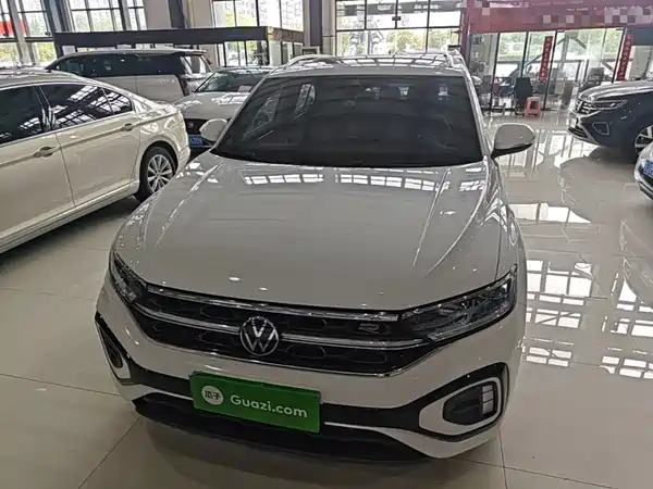 Volkswagen T-Roc 2024