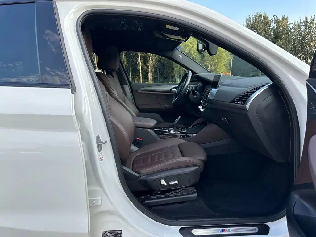 BMW X4 2021 — фото 16