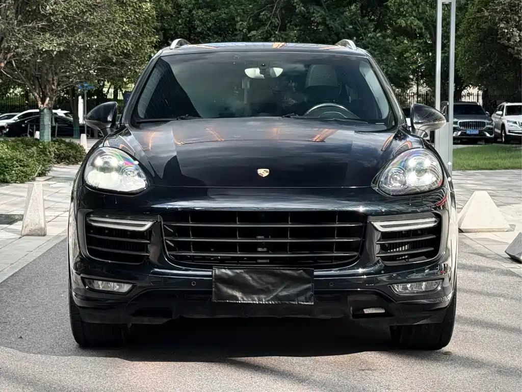 Porsche Cayenne 2015 — фото 2