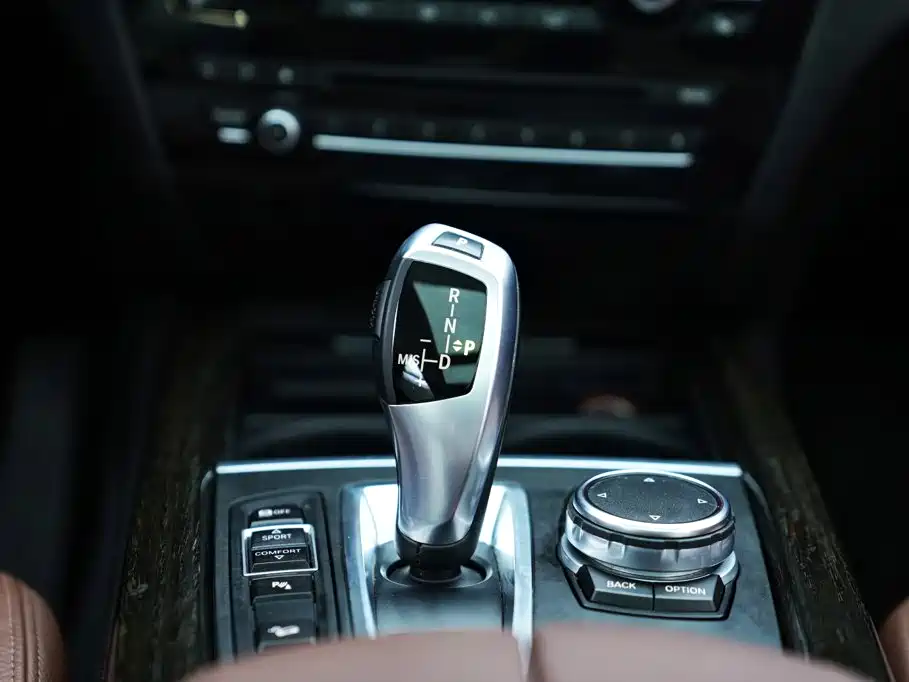 BMW X5 2015 — фото 15