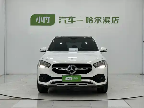 Mercedes-Benz GLA 2021