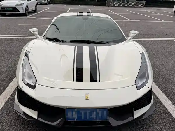Ferrari 488 2018