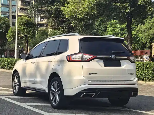 Ford Edge 2017