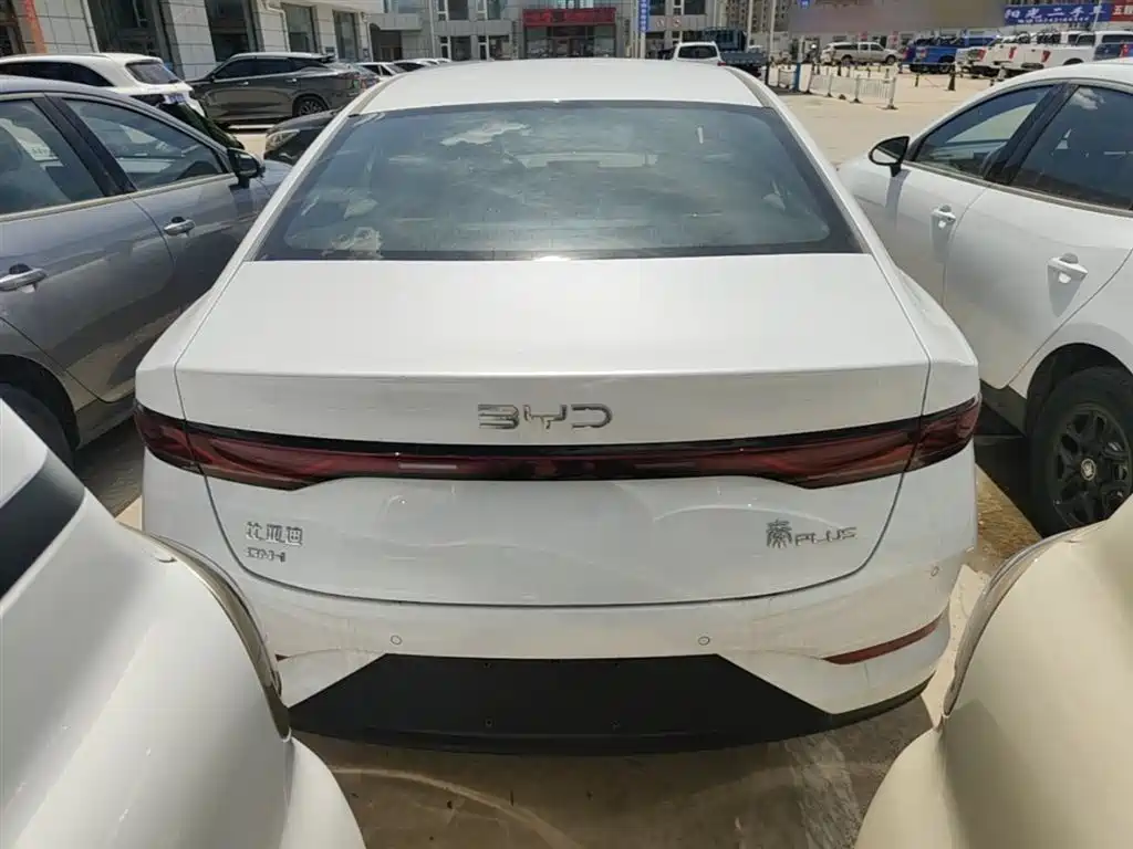 BYD Qin PLUS 2026 — фото 6