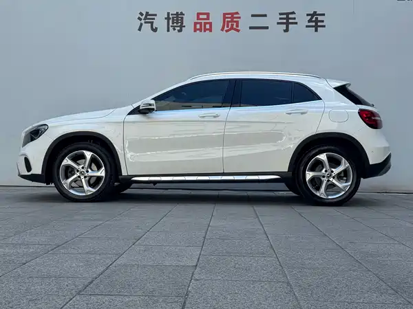 Mercedes-Benz GLA 2019