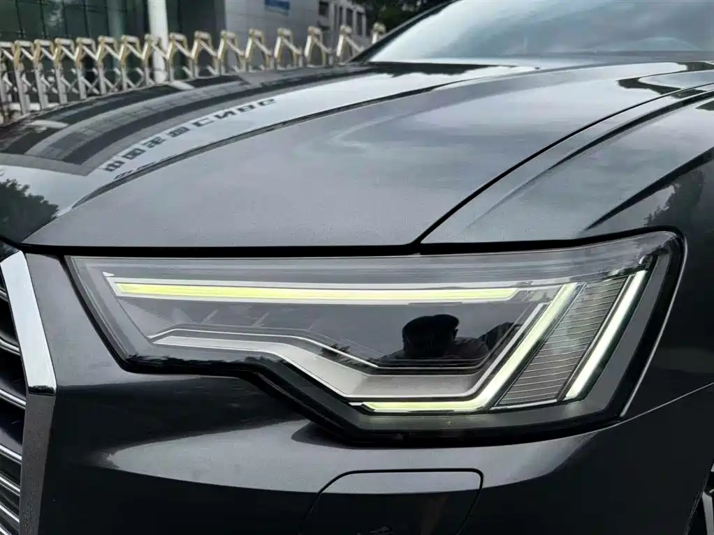 Audi A6L 2020 — фото 7