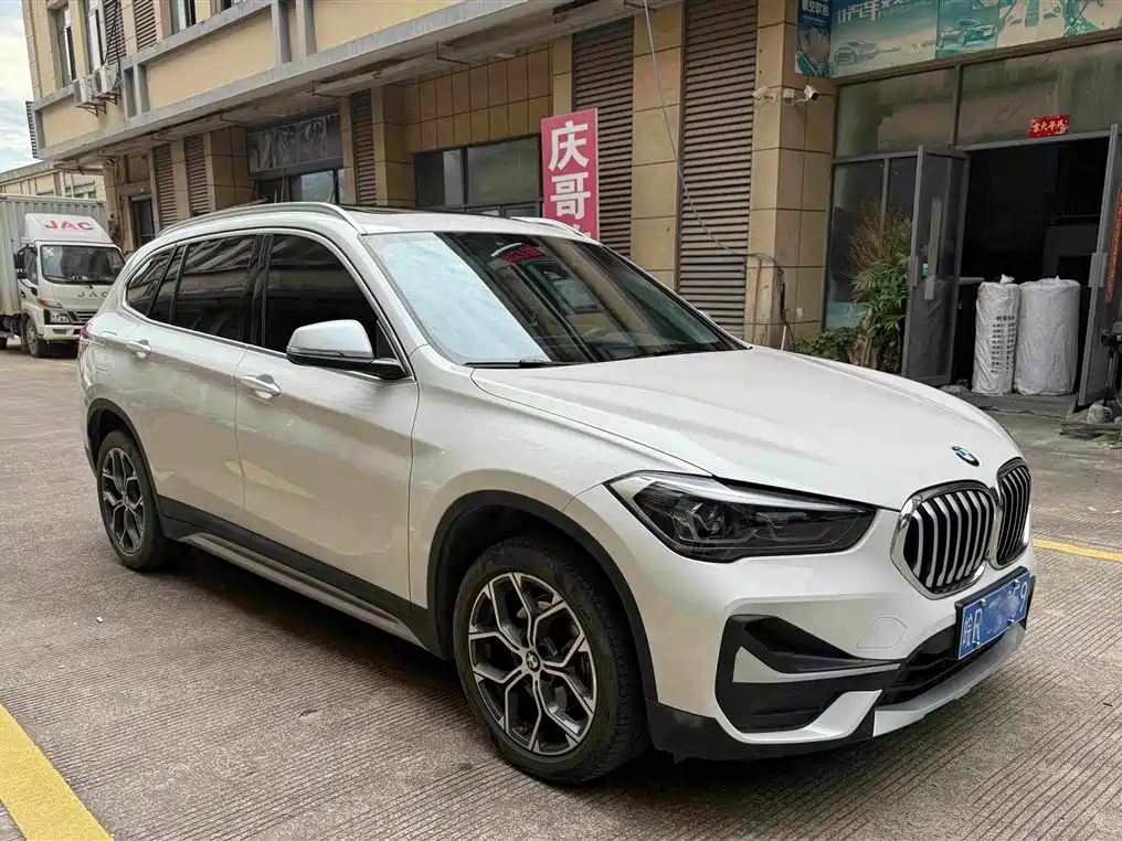 BMW X1 2022
