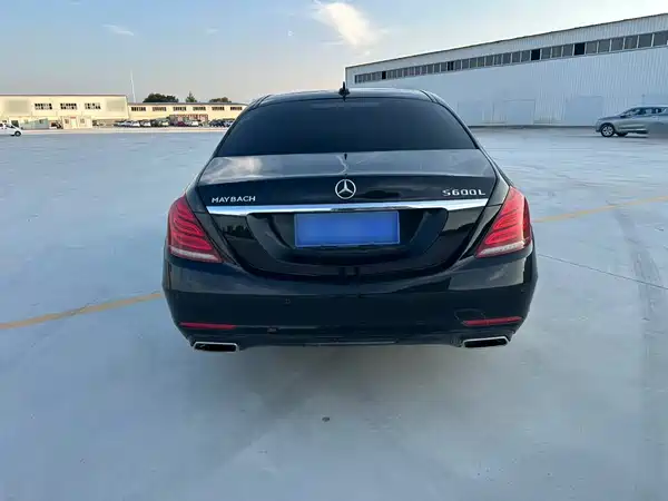 Mercedes-Benz S-Class 2015