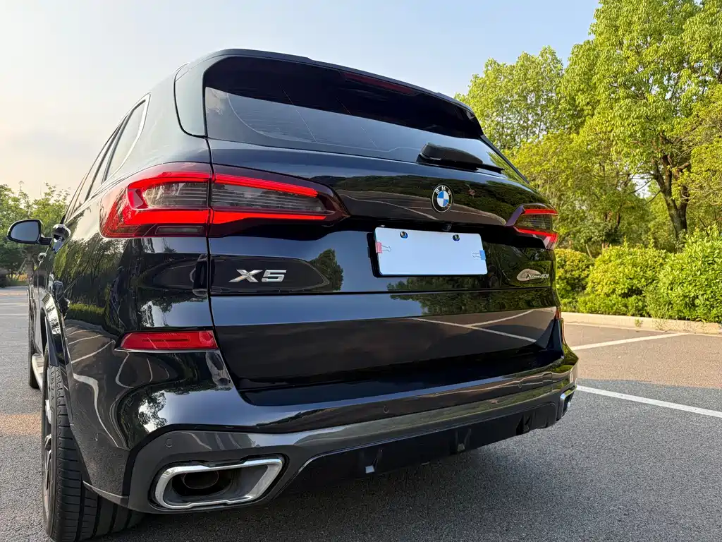 BMW X5 2021 — фото 10