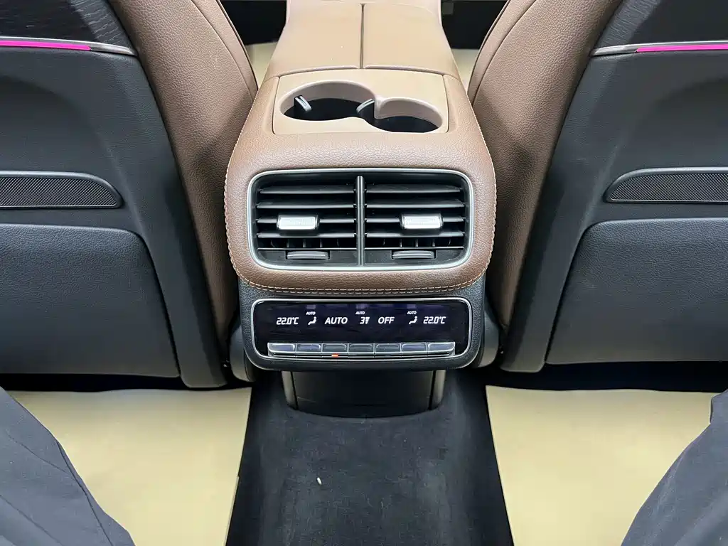 Mercedes-Benz GLE 2025 — фото 29
