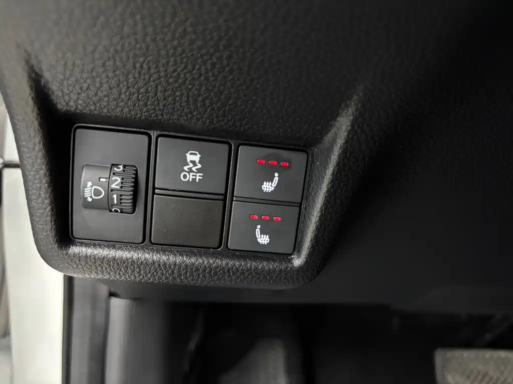 Honda Civic 2023 — фото 11