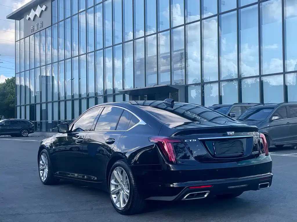 Cadillac CT5 2024 — фото 19