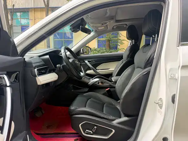 Geely Boyue 2023