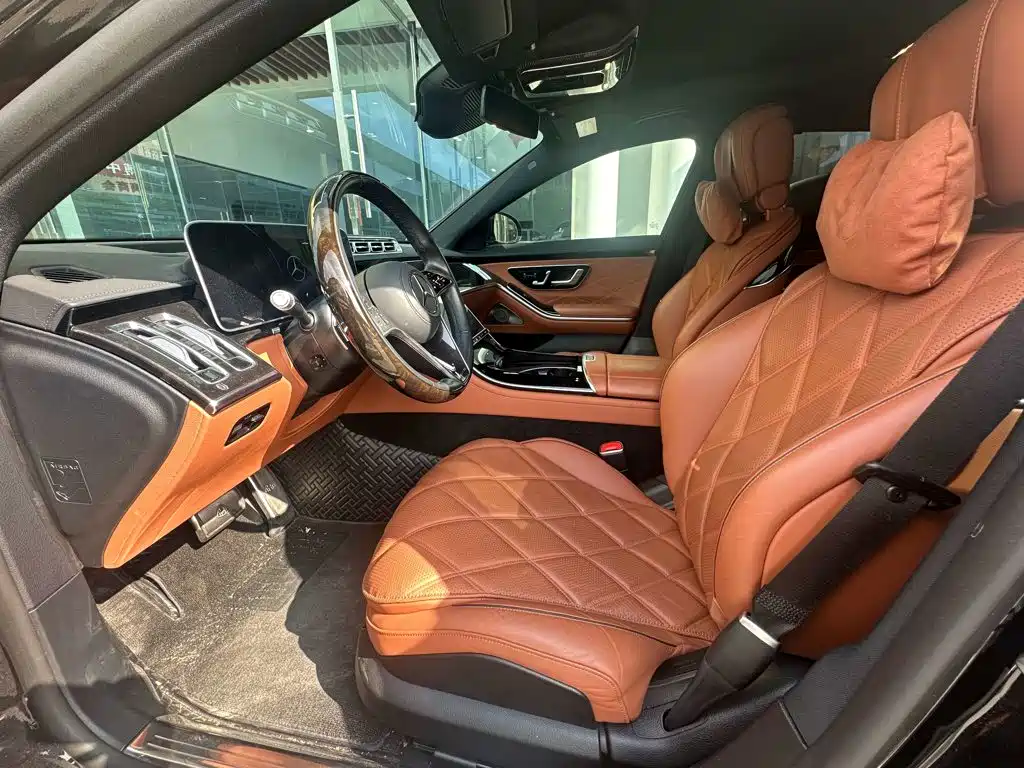 Mercedes-Benz Maybach S-Class 2023