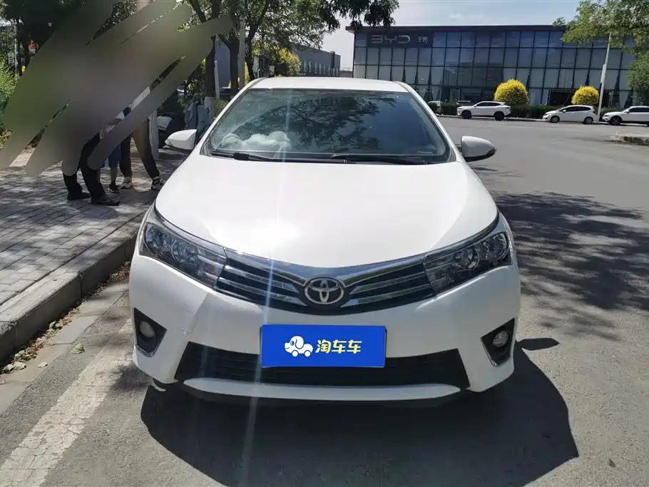 Toyota Corolla 2015