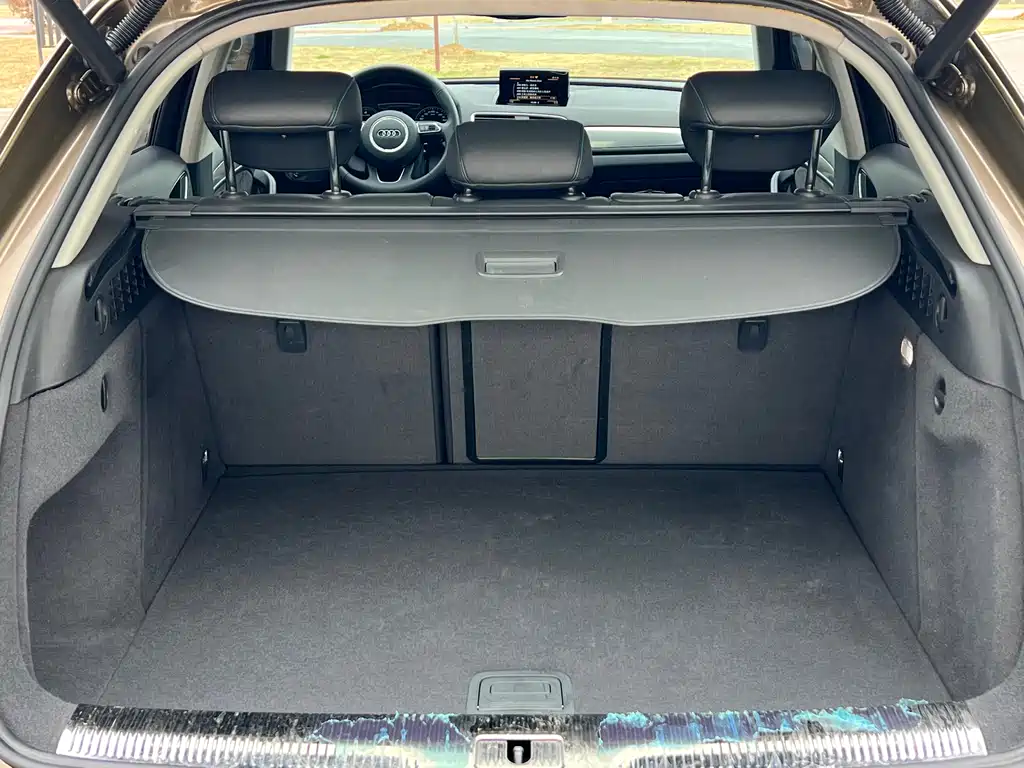 Audi Q3 2018 — фото 17