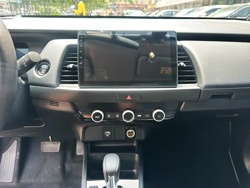 Honda Fit 2023 — фото 11