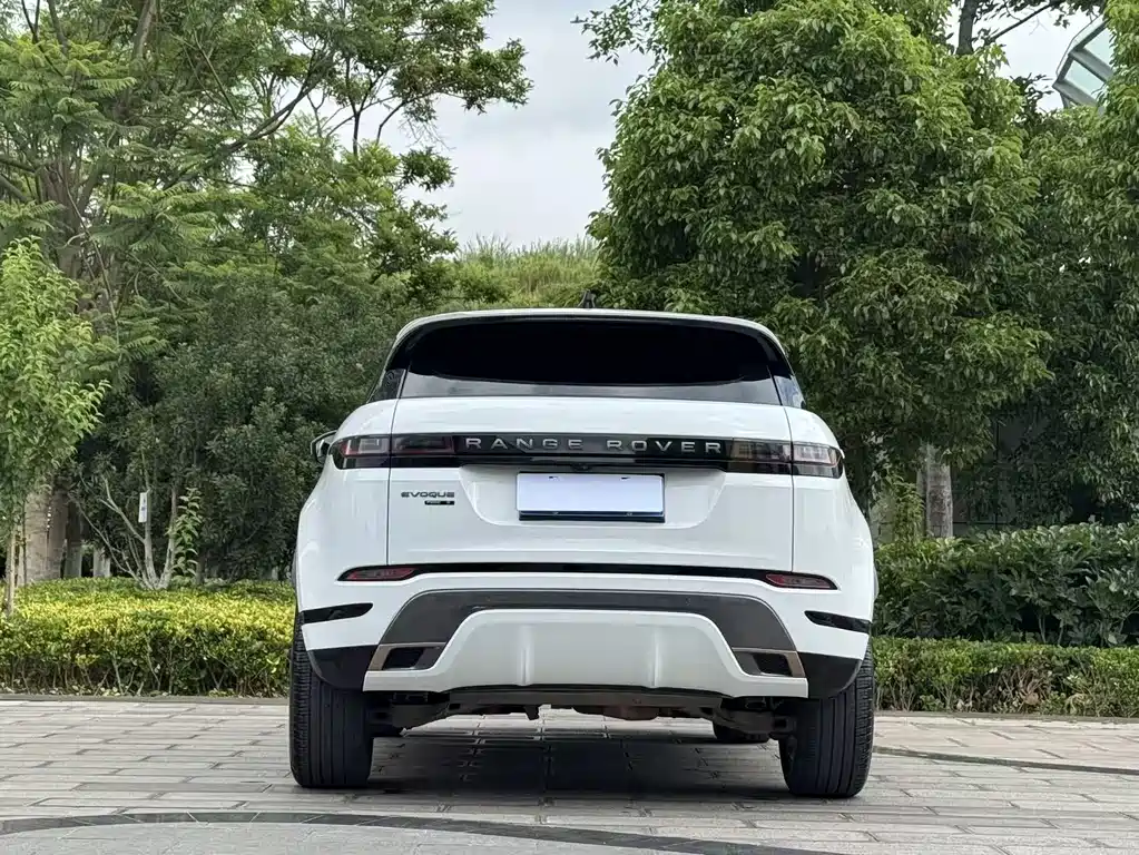 Land Rover Evoque 2021 — фото 8