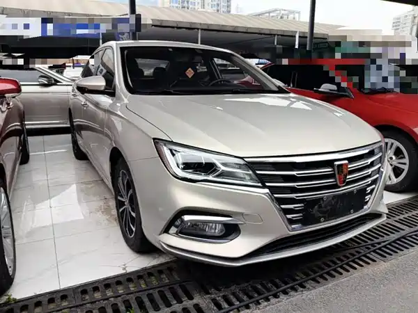 Roewe i5 2020
