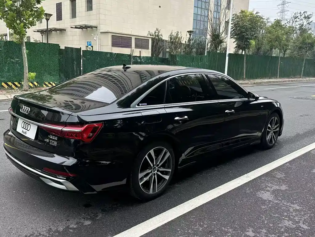 Audi A6L 2019 — фото 9
