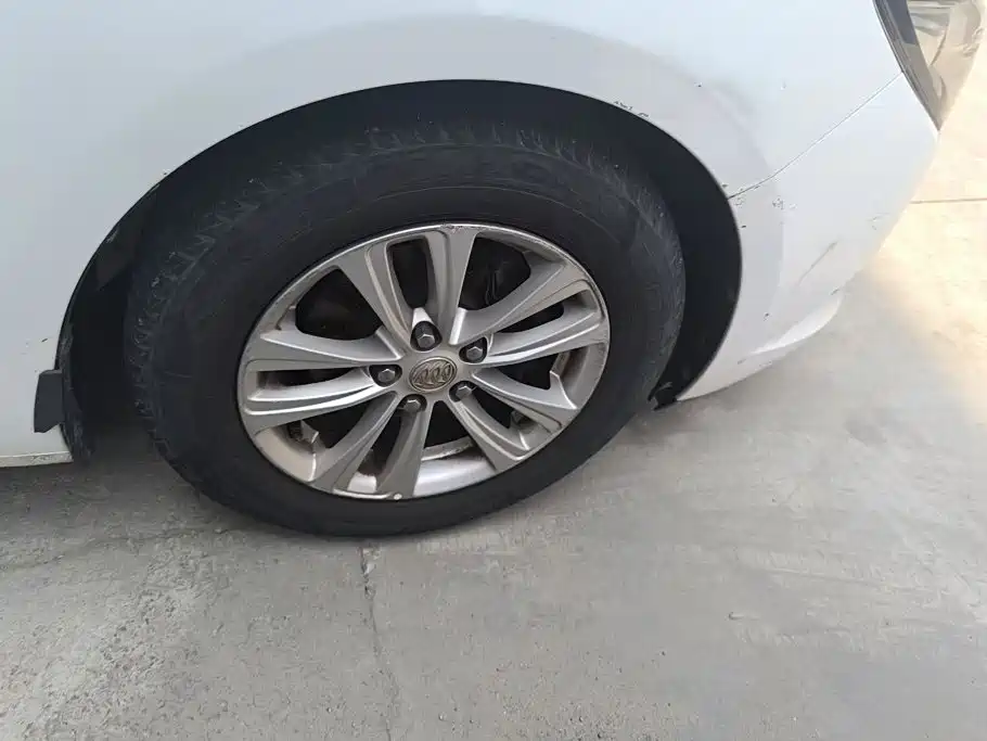 Buick Excelle 2016