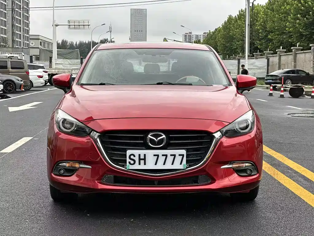 Mazda 3 Axela 2018 — фото 2