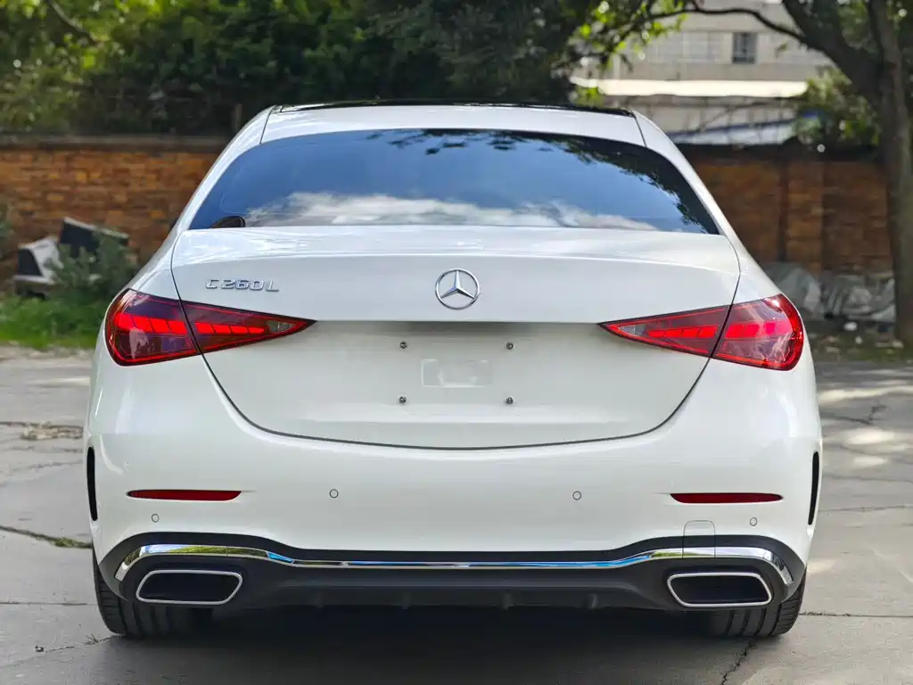 Mercedes-Benz C-Class 2023 — фото 8