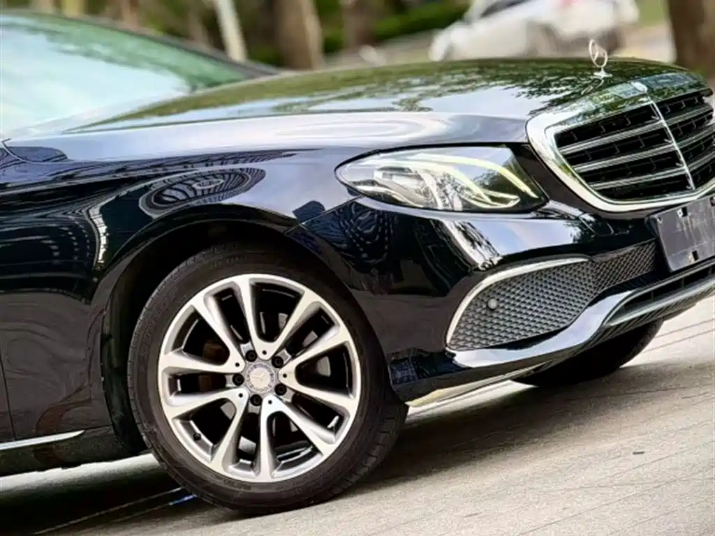 Mercedes-Benz E-Class 2016 — фото 4