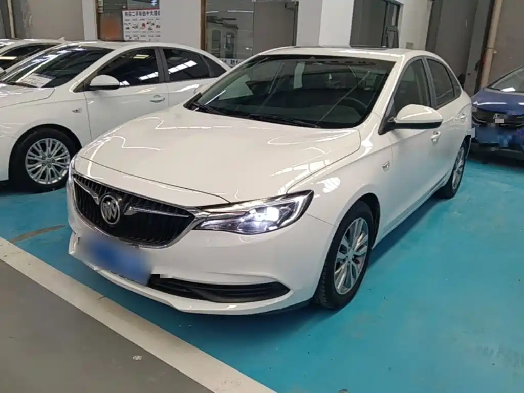Buick Excelle 2019 — фото 2