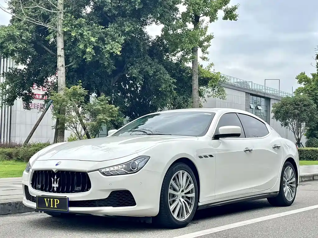 Maserati Ghibli 2016 — фото 1