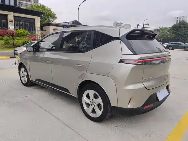 Hycan Z03 2023