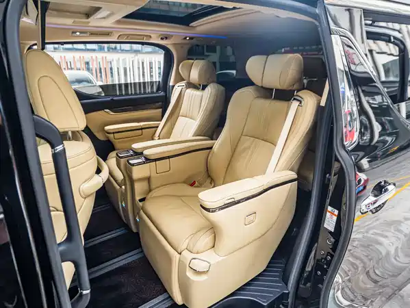 Toyota Vellfire 2021