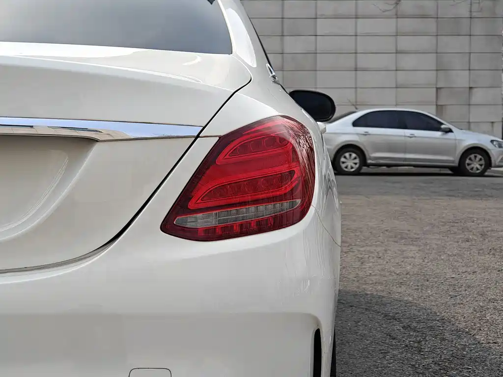 Mercedes-Benz C-Class 2016 — фото 10
