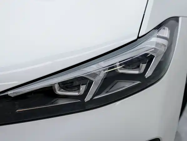 BMW 3 Series 2024