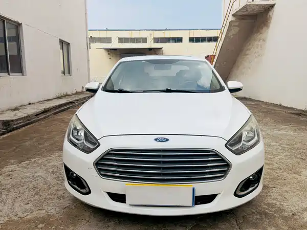 Ford Escort 2017