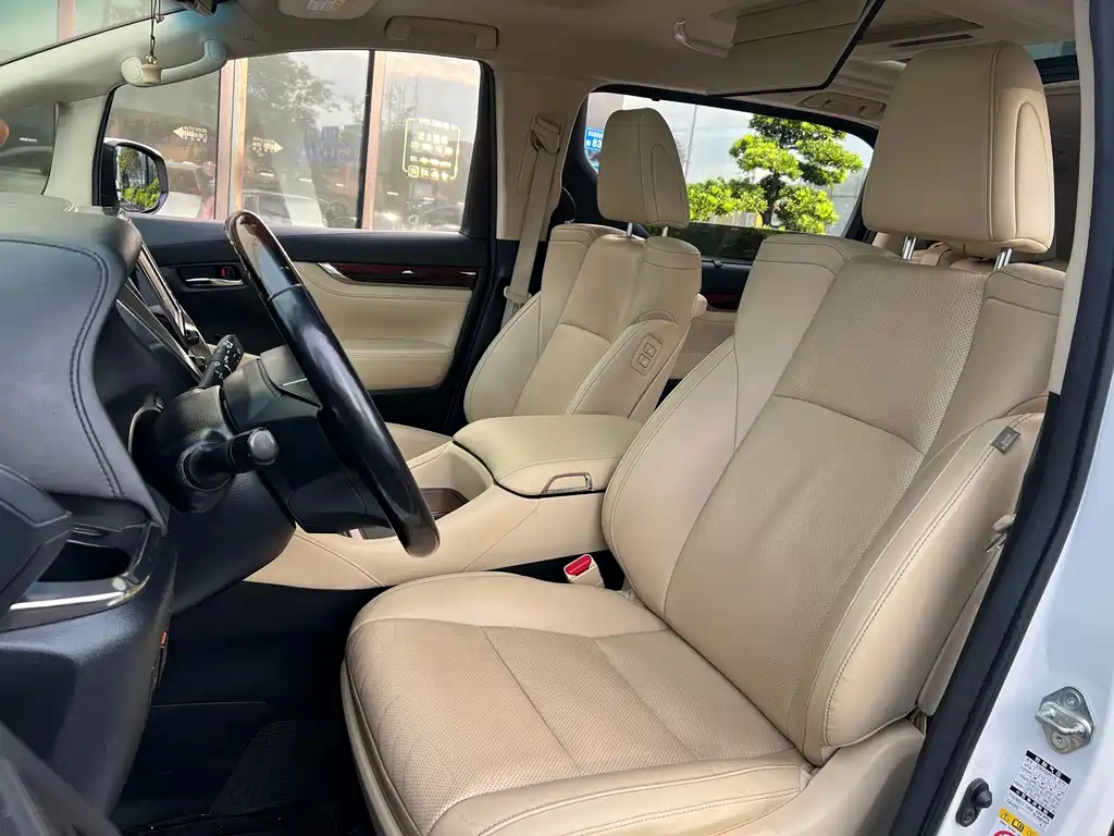 Toyota Alphard 2016 — фото 7