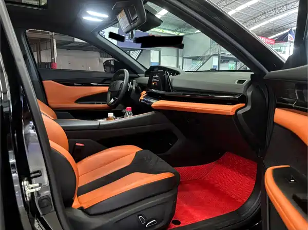 Changan UNI-V 2024