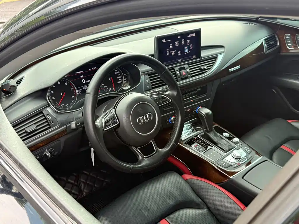 Audi A7 2017 — фото 18