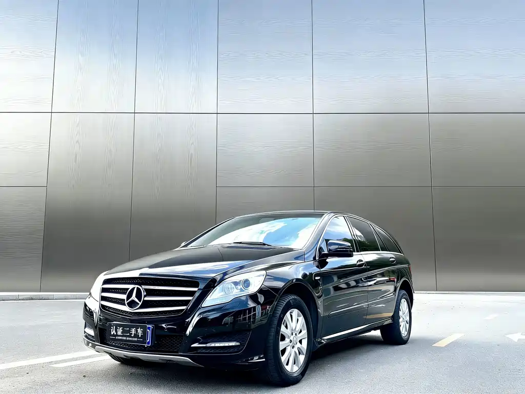 Mercedes-Benz R-Class 2017 — фото 1