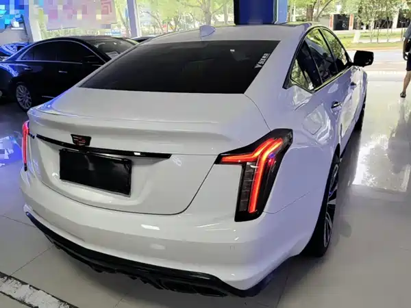 Cadillac CT5 2022