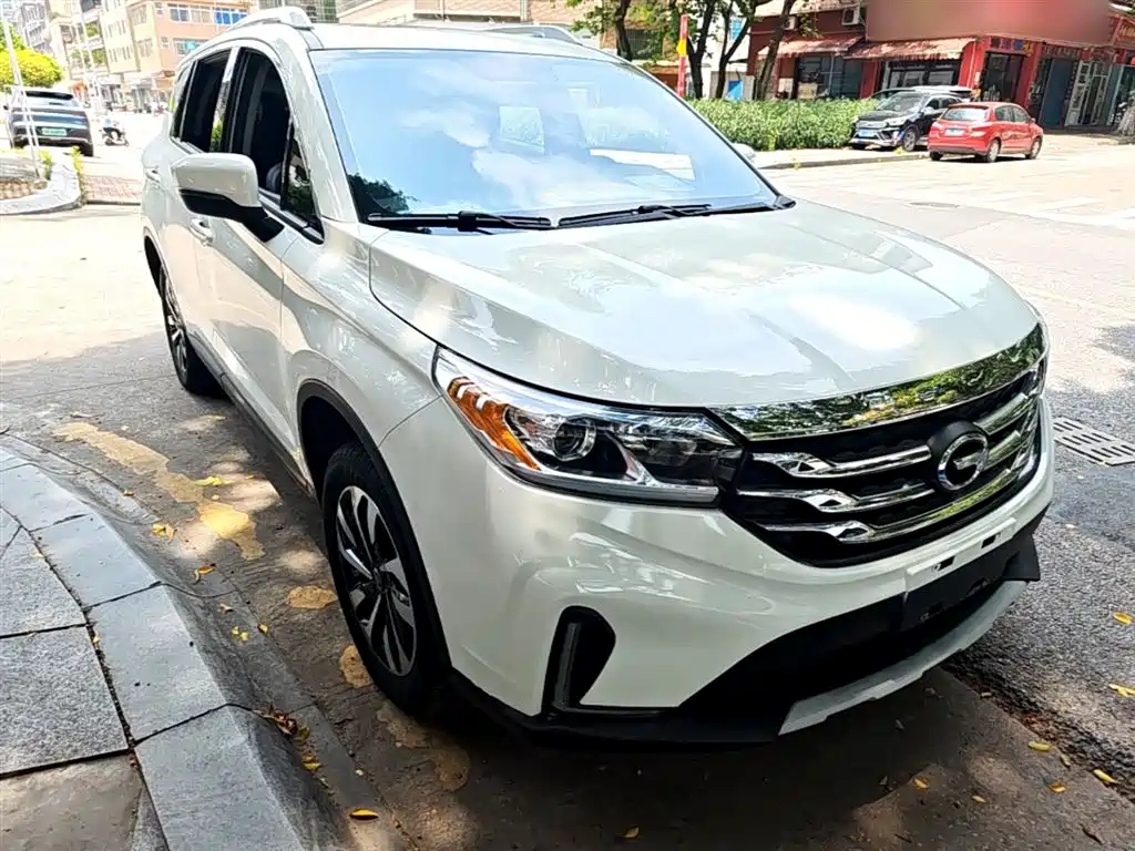 GAC Motor Trumpchi GS4 2019 — фото 4