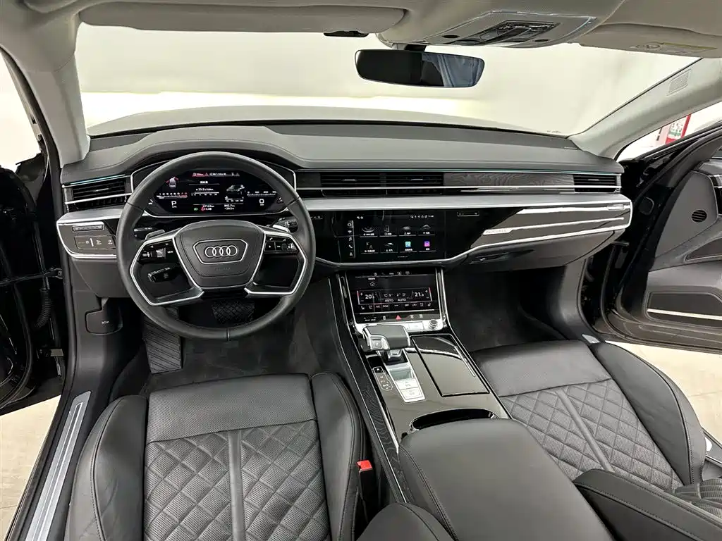 Audi A8 2023 — фото 12
