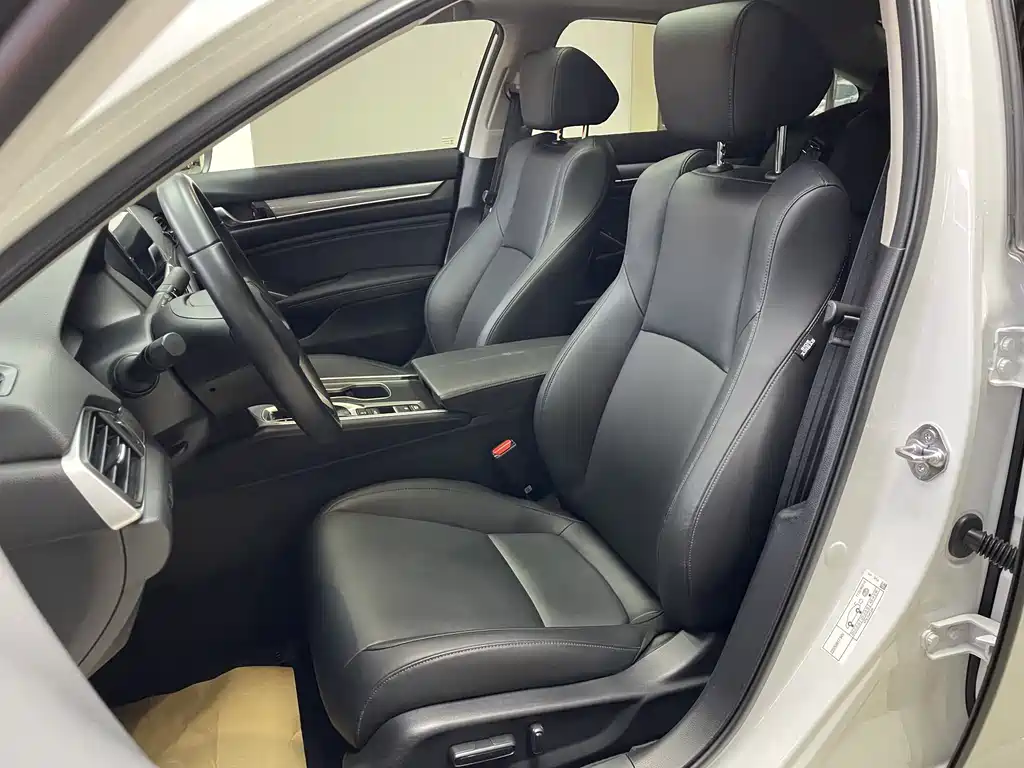Honda Accord 2023 — фото 15
