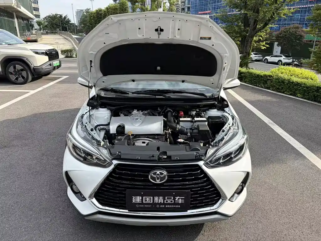 Toyota Yaris L 2020 — фото 10