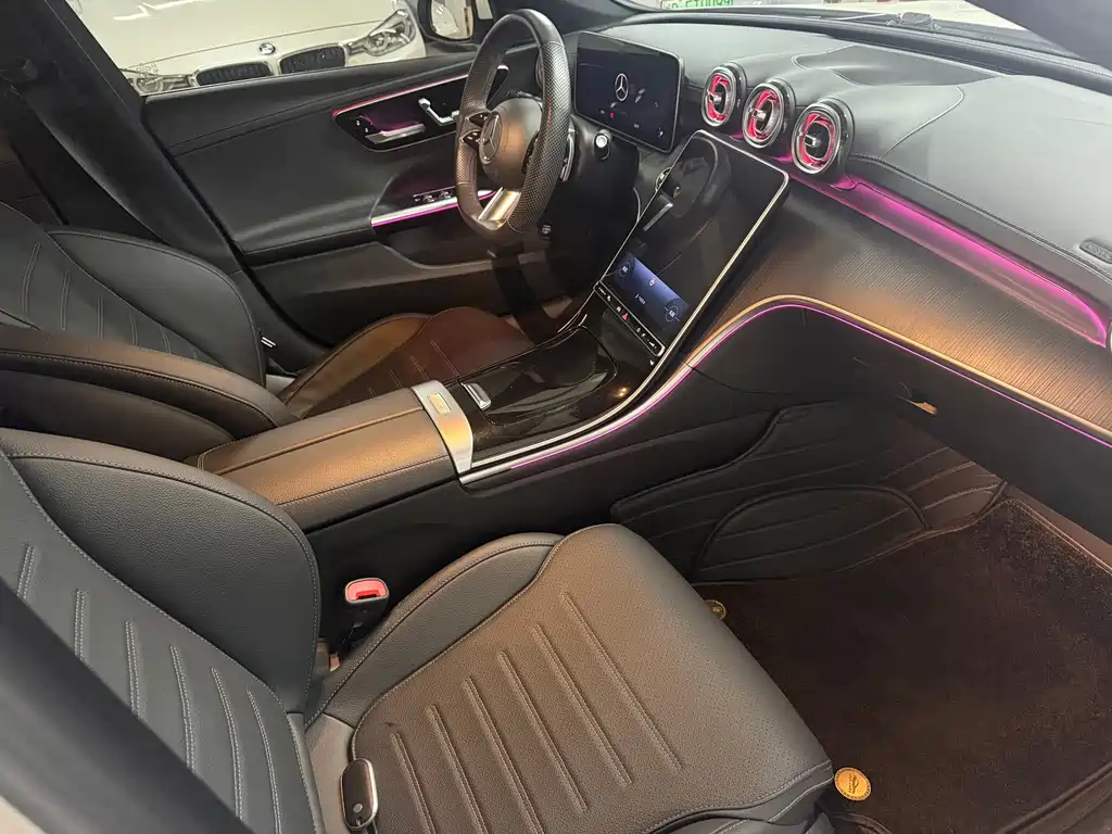 Mercedes-Benz C-Class 2023 — фото 14