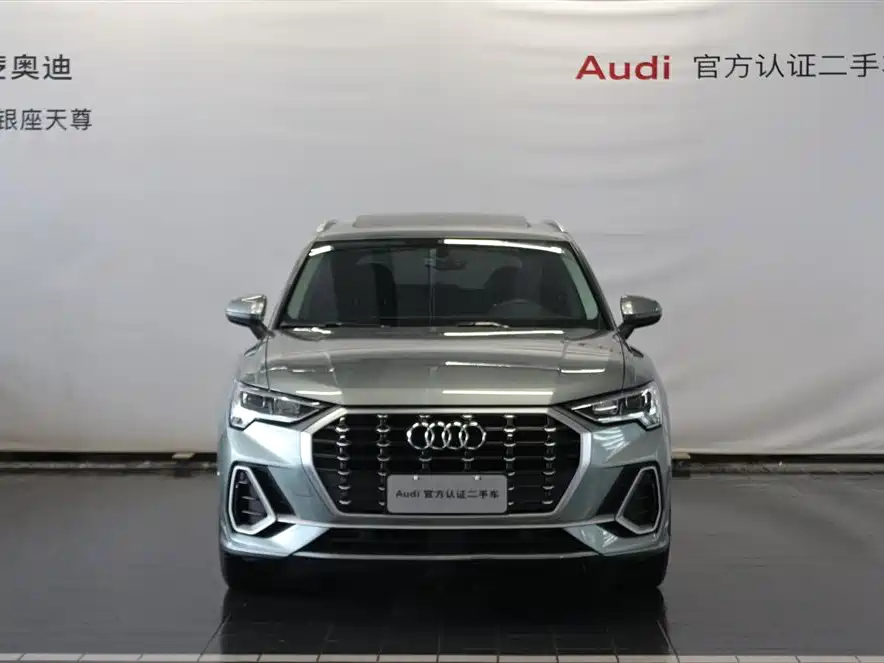 Audi Q3 2021 — фото 2