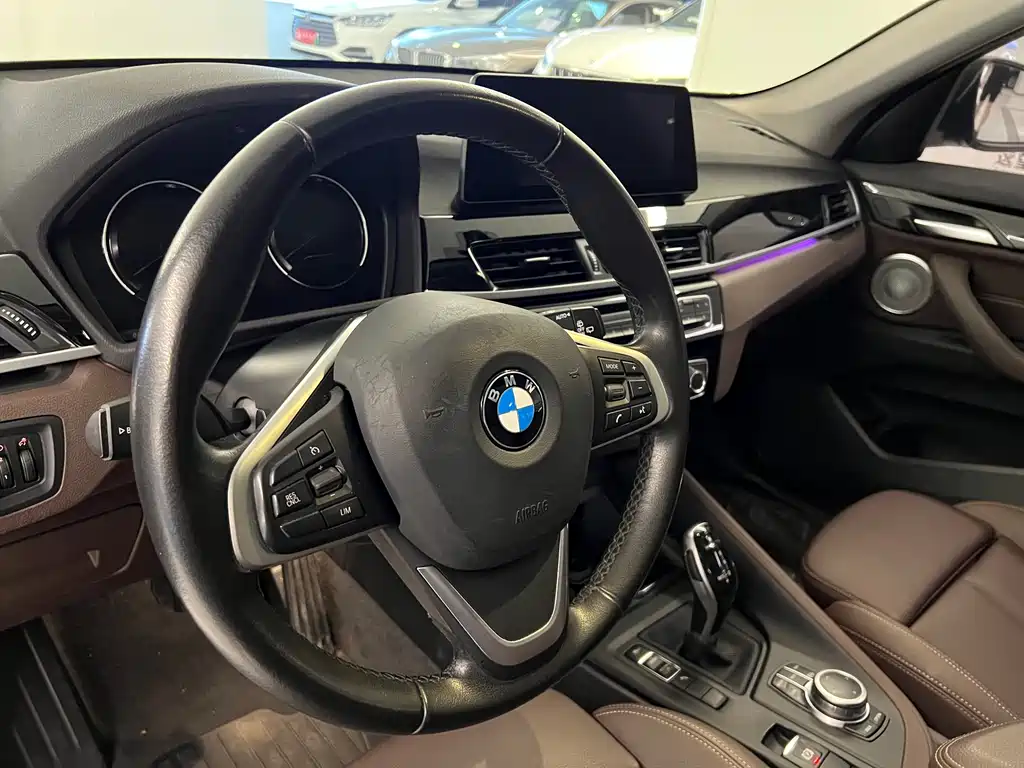 BMW X1 2020 — фото 9
