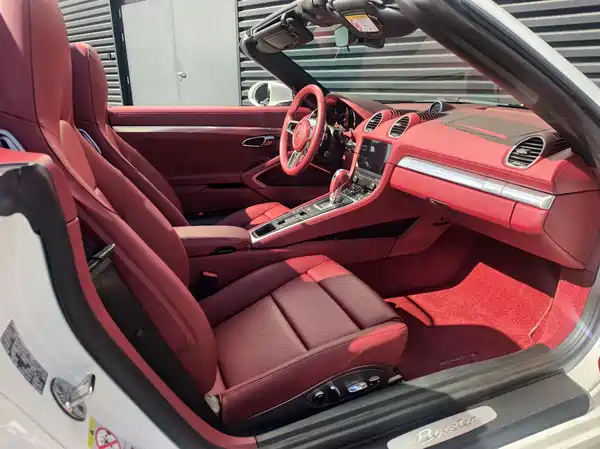 Porsche 718 2024