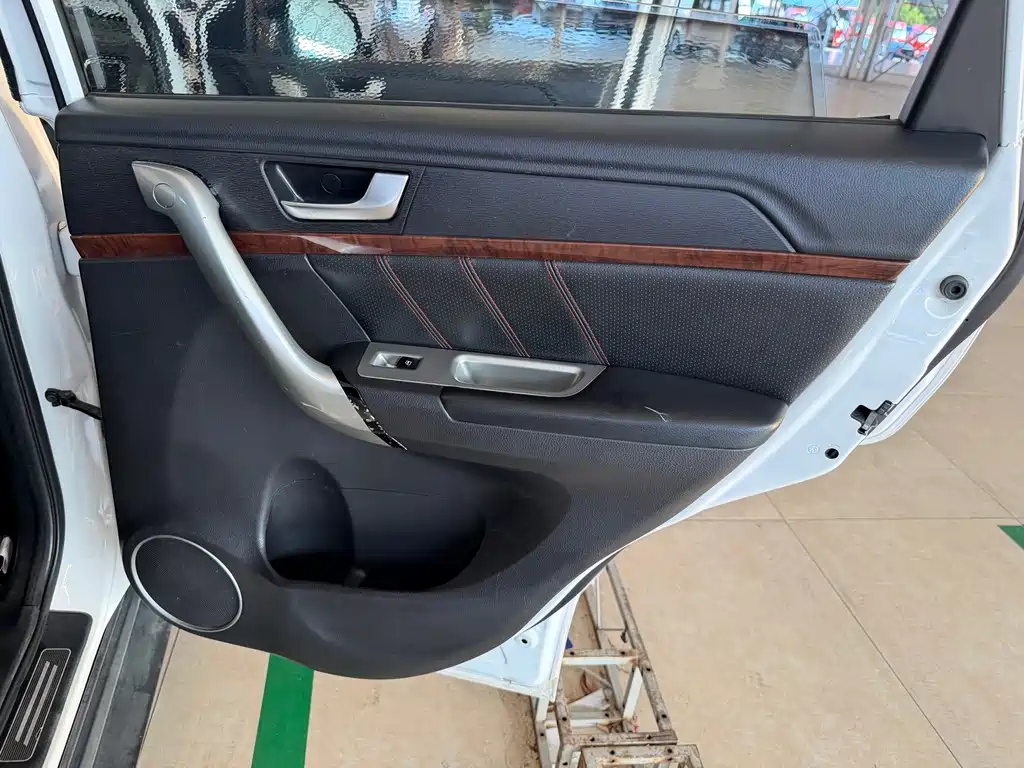 Haval H6 2015 — фото 15