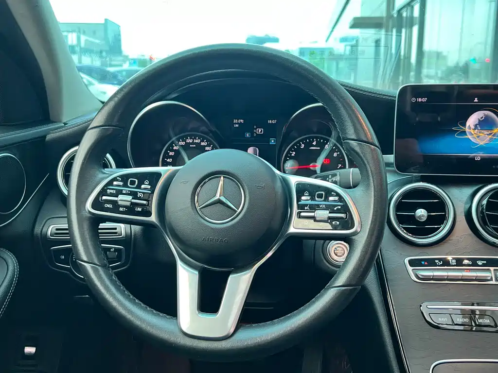 Mercedes-Benz C-Class 2019 — фото 14